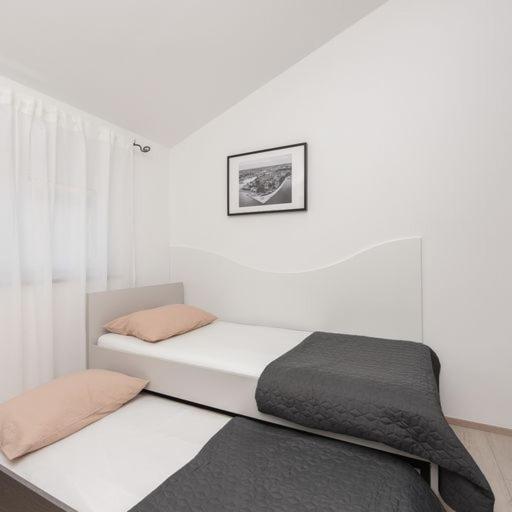 Matea 2 Villa Zadar Bagian luar foto