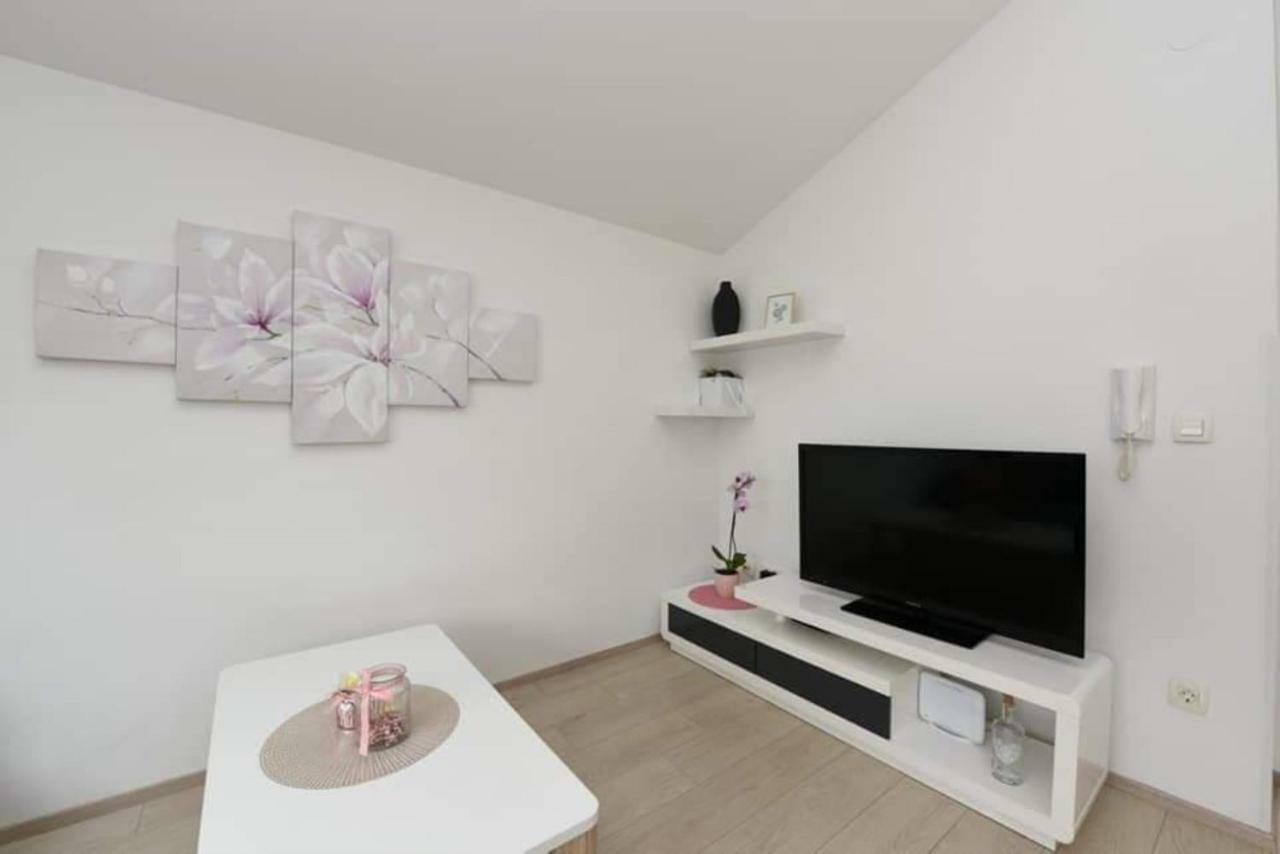 Matea 2 Villa Zadar Bagian luar foto