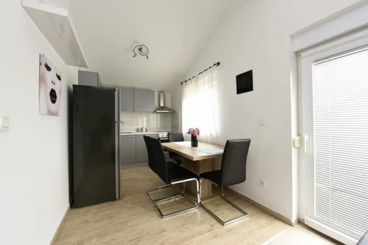 Matea 2 Villa Zadar Bagian luar foto